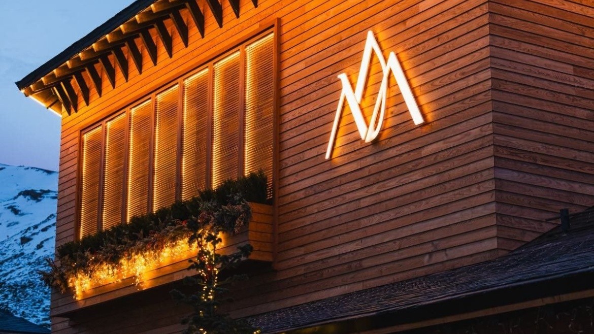 The Mountains Hotel Sierra Nevada