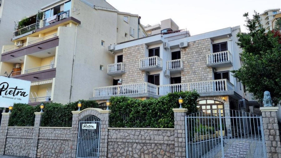 Villa Pietra Residence