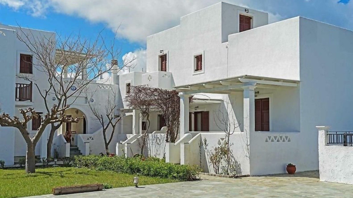 Horizon Skyrian House