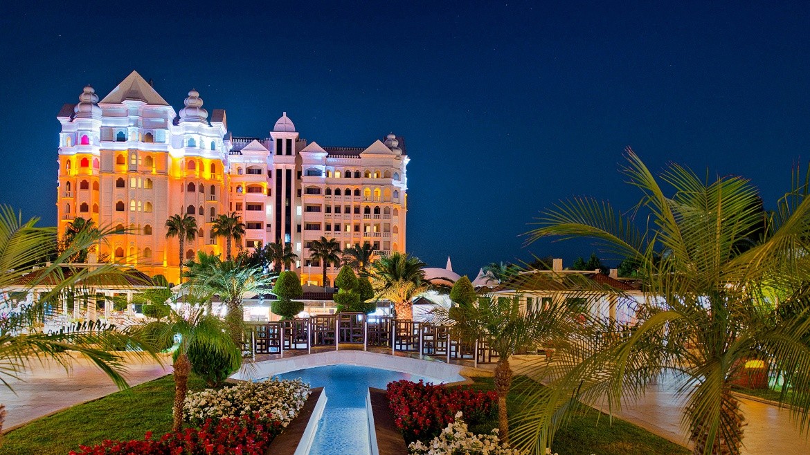 Fulya Kamelya Collection Exclusive