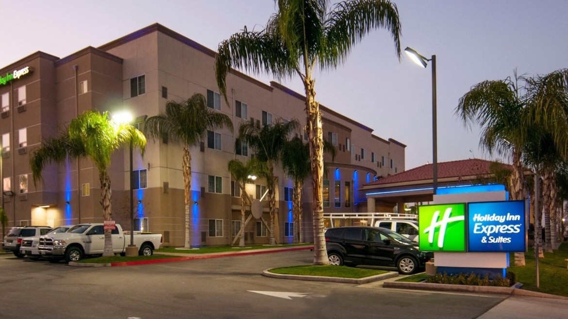 Holiday Inn Express Bakersfield