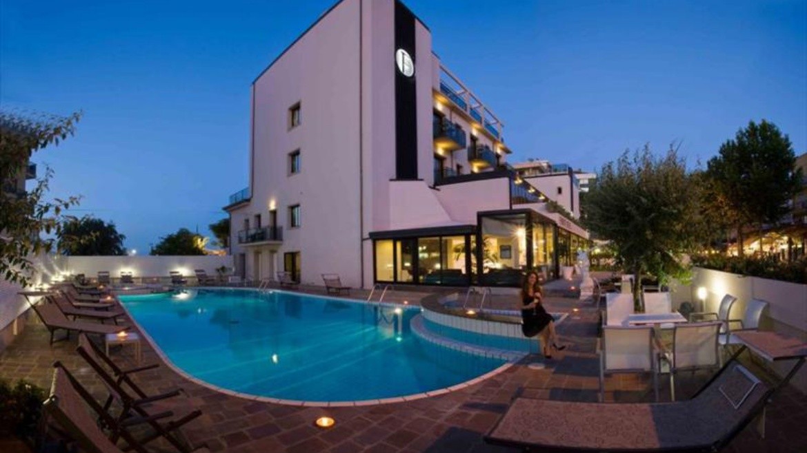 Ferretti Beach