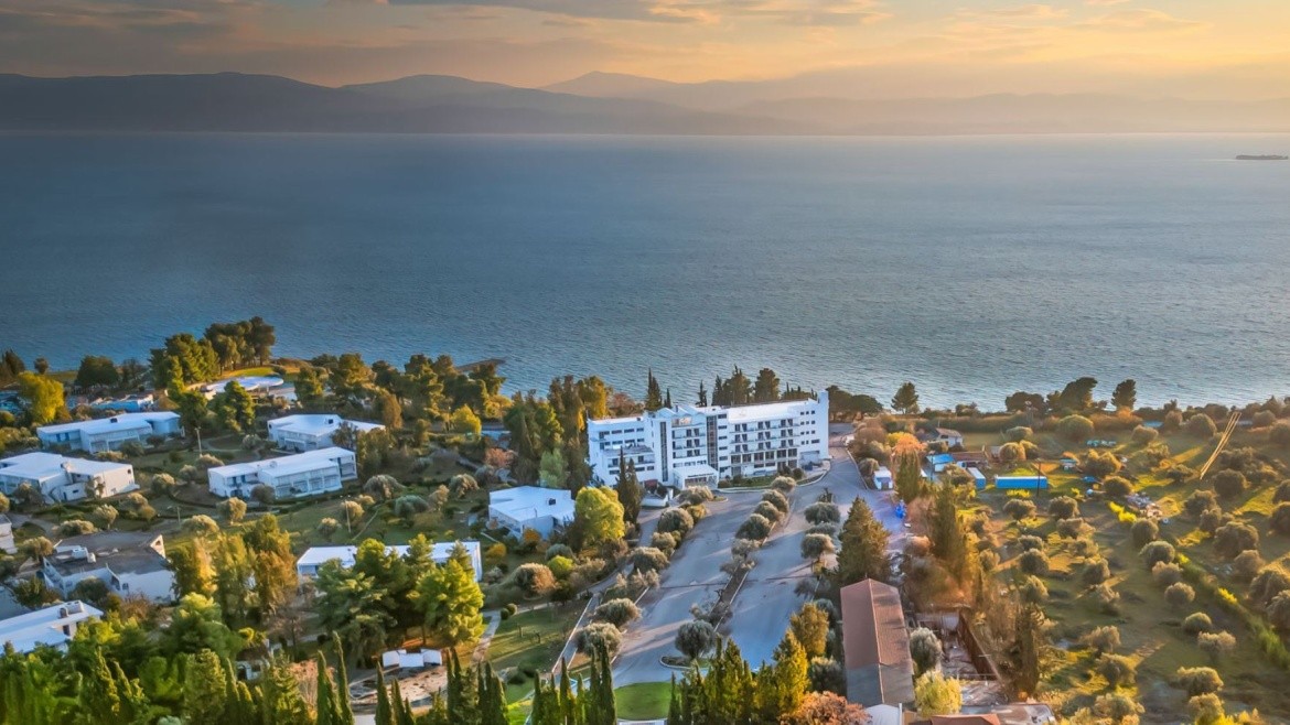 Paradise Beach Resort by Radisson (Eretria)