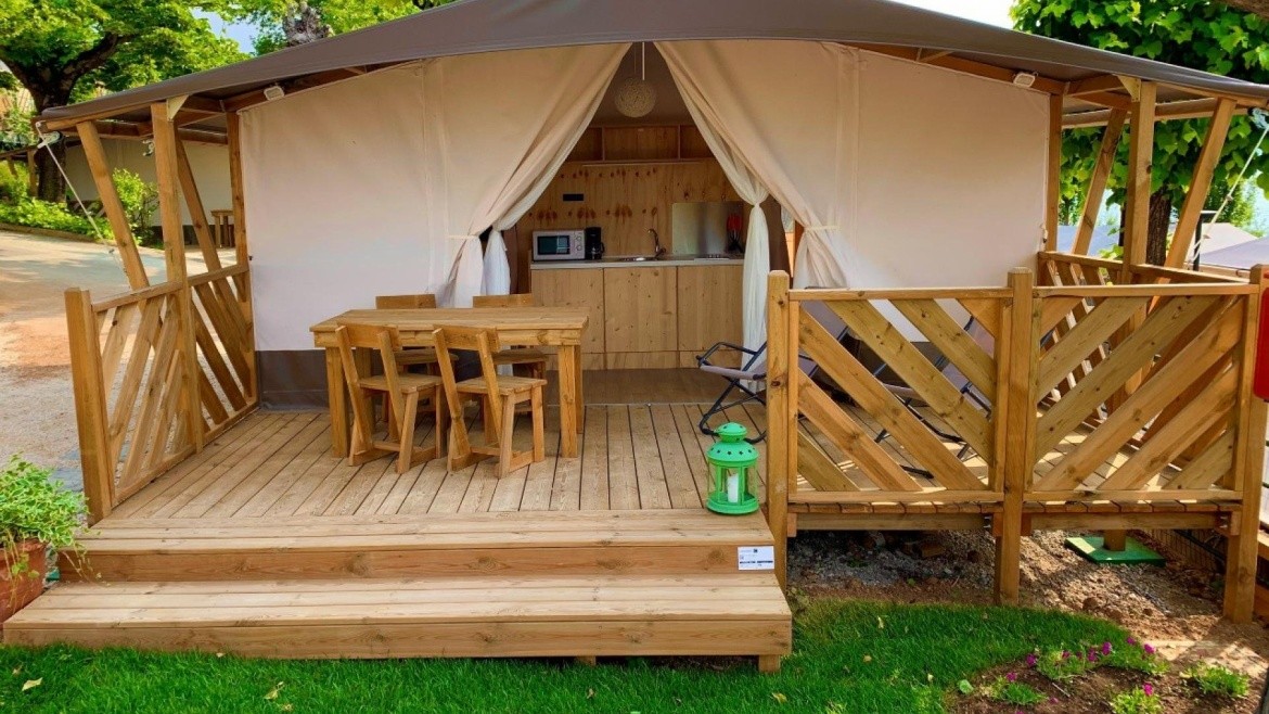 Camping Colombaia Village
