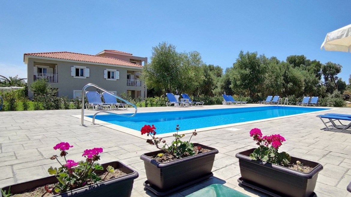 Casa De Rosa Studios & Apartments (Svoronata)