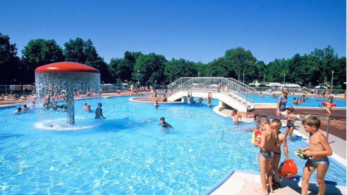 Camping Bijela Uvala - karavany