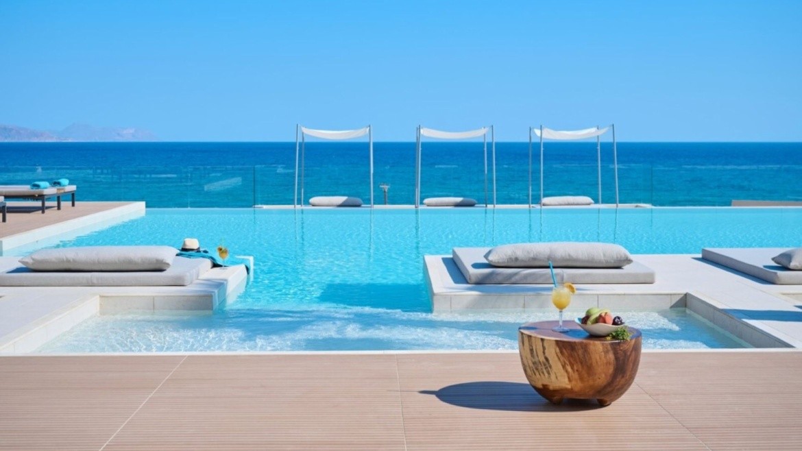 Oros Luxury Beach Resort