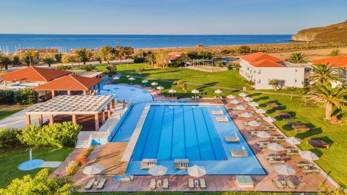 Aeolian Village Beach Resort (Erresos)