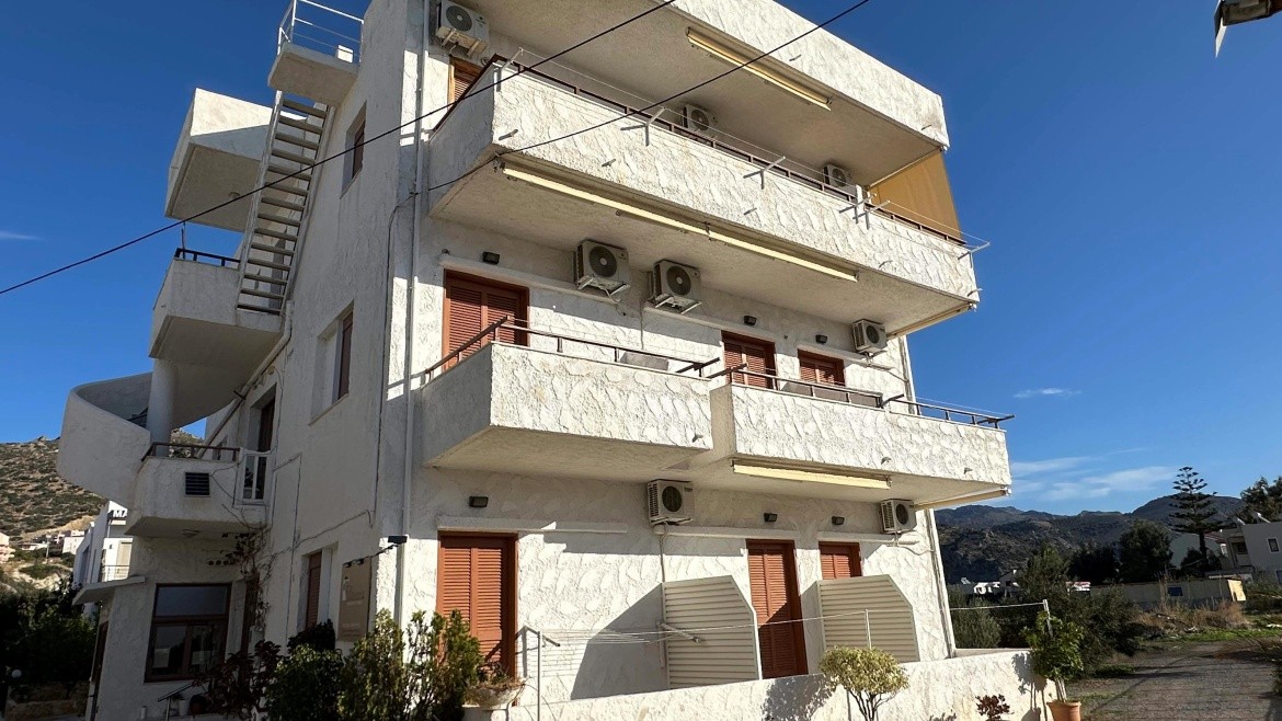 Filoxenia Studios and Apartments