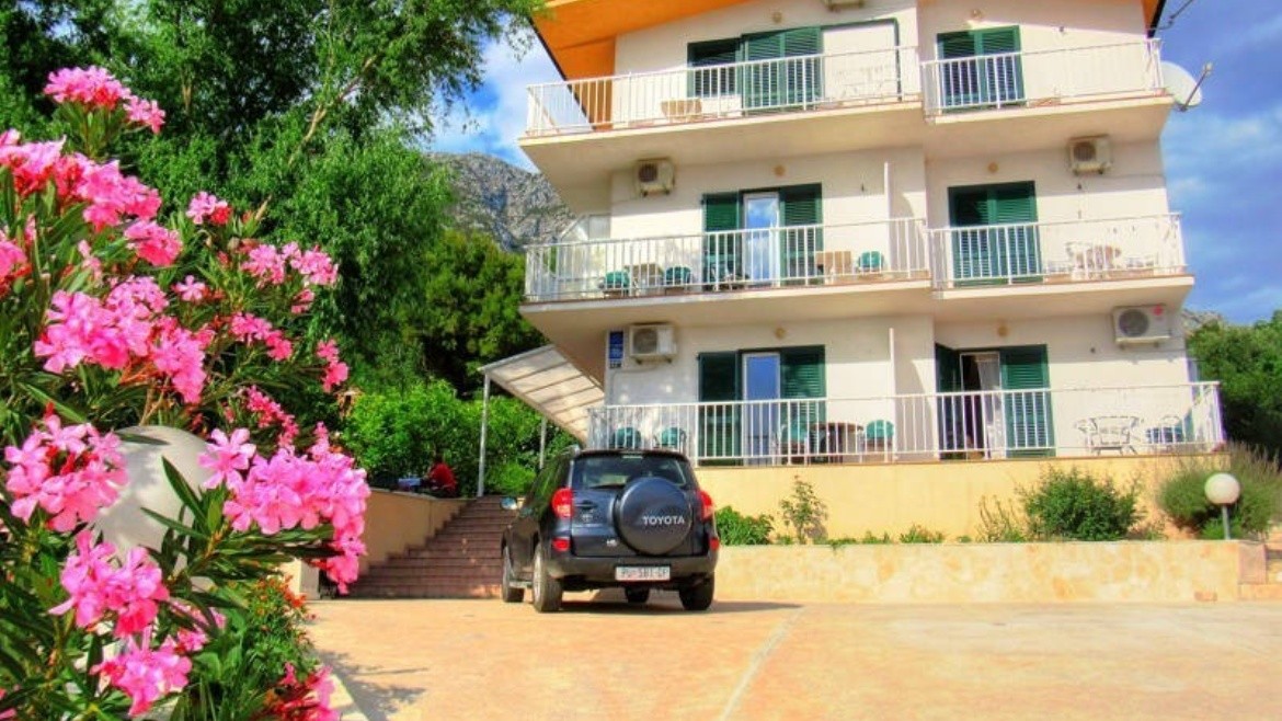 Apartmány Slavena