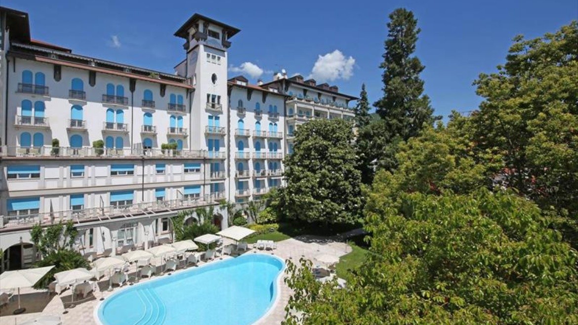 Savoy Palace Gardone
