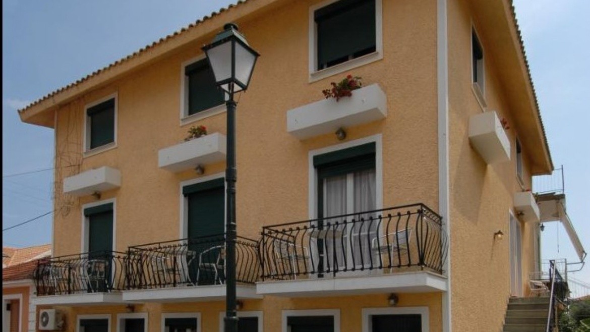 Anna Apartman