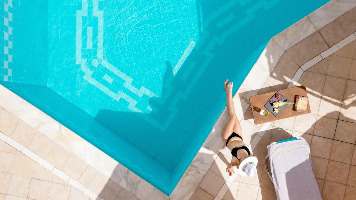 Canvas by Mitsis Petit Palais