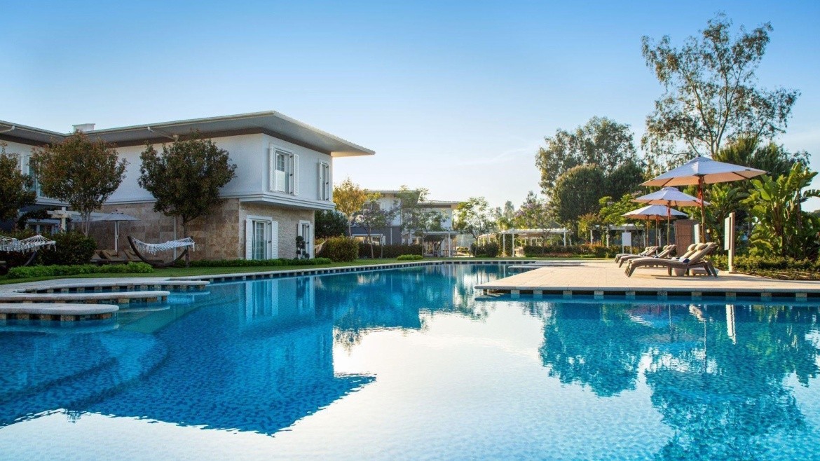 Azure Villas By Cornelia