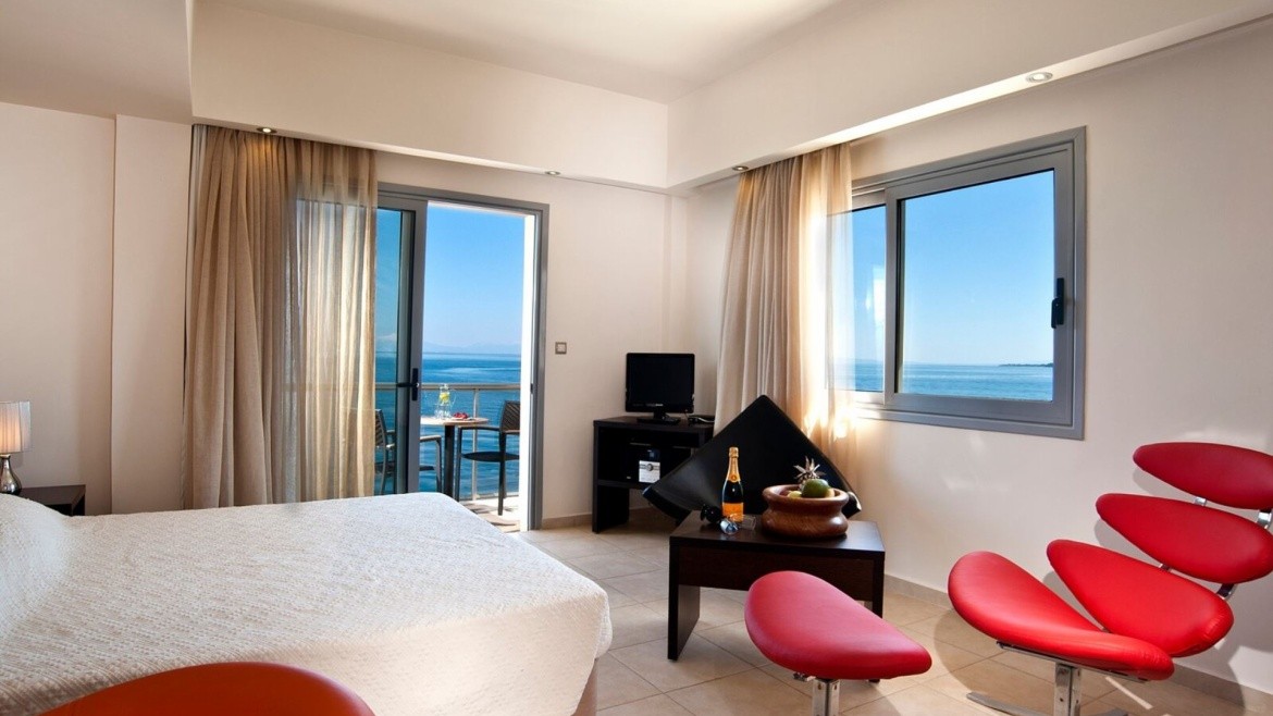 Sikyon Coast Hotel & Resort