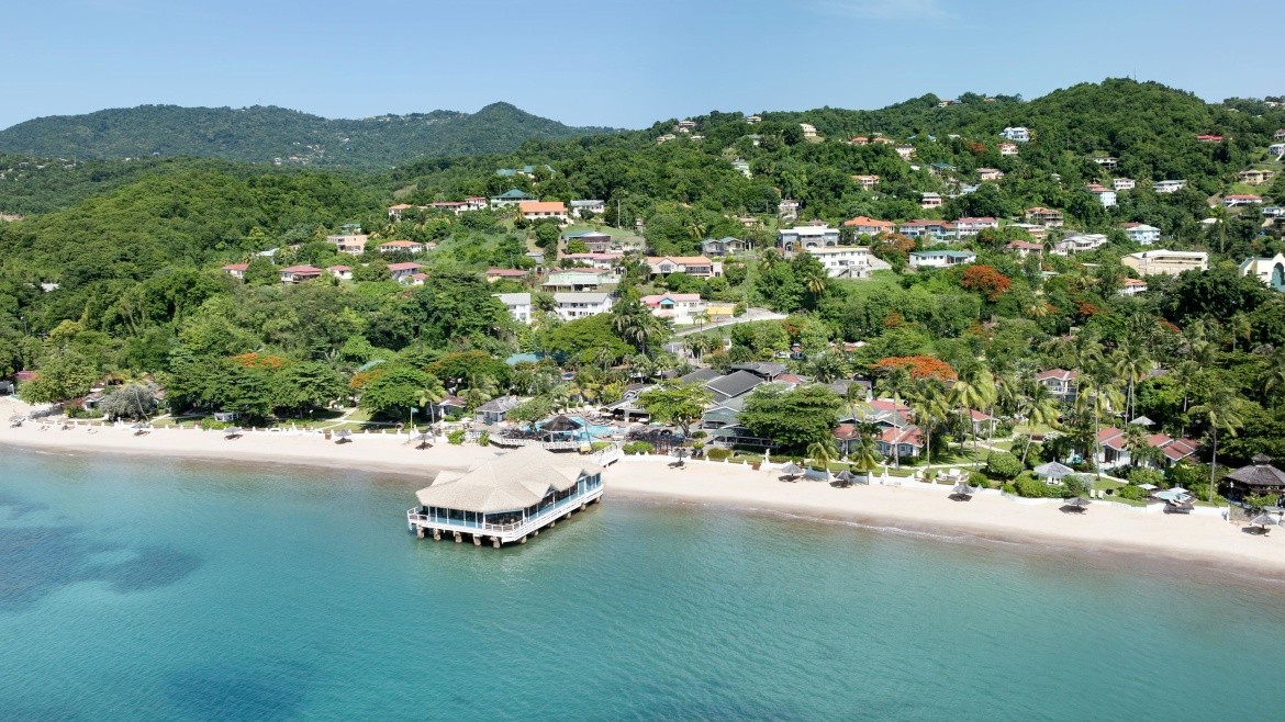 Sandals Halcyon Beach