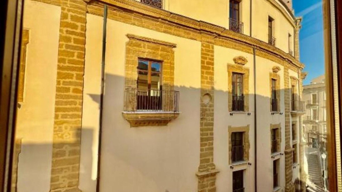Atenea Luxury Suites