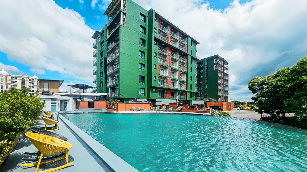 The Iconic Suvarnabhumi by Andacura (Samut Prakan)