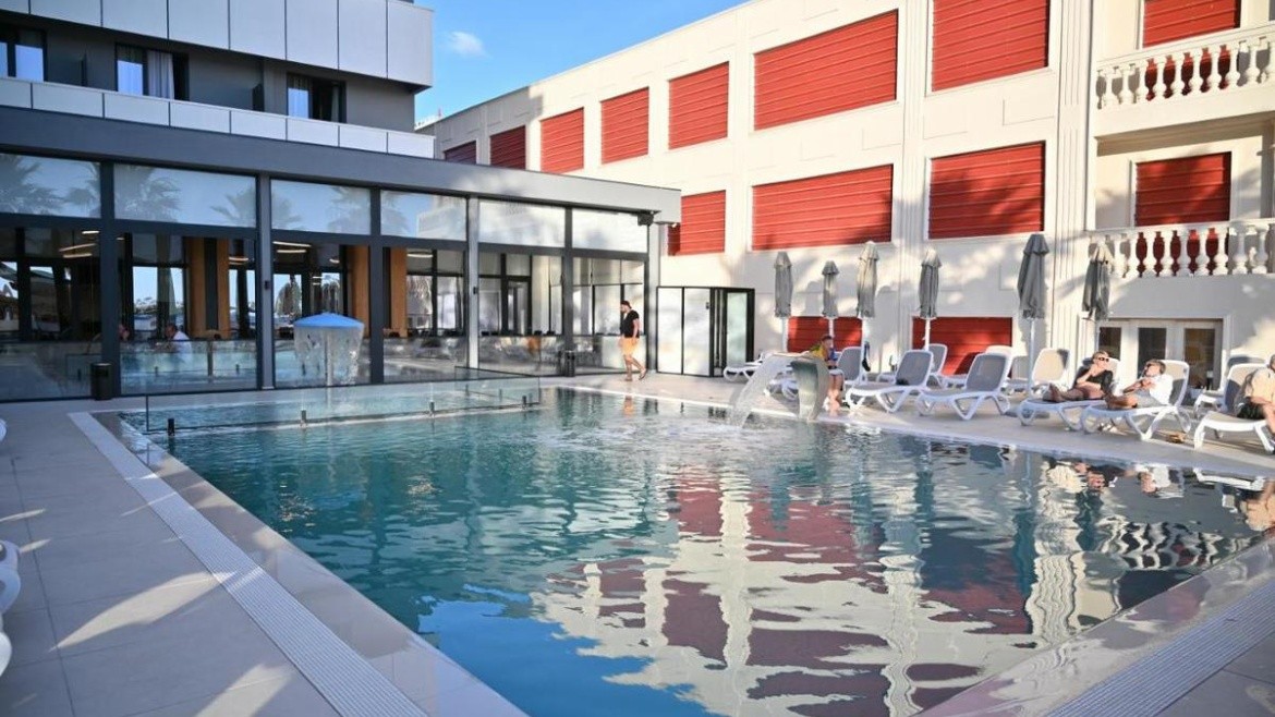 Adria Palace (ex. Rinia 2)