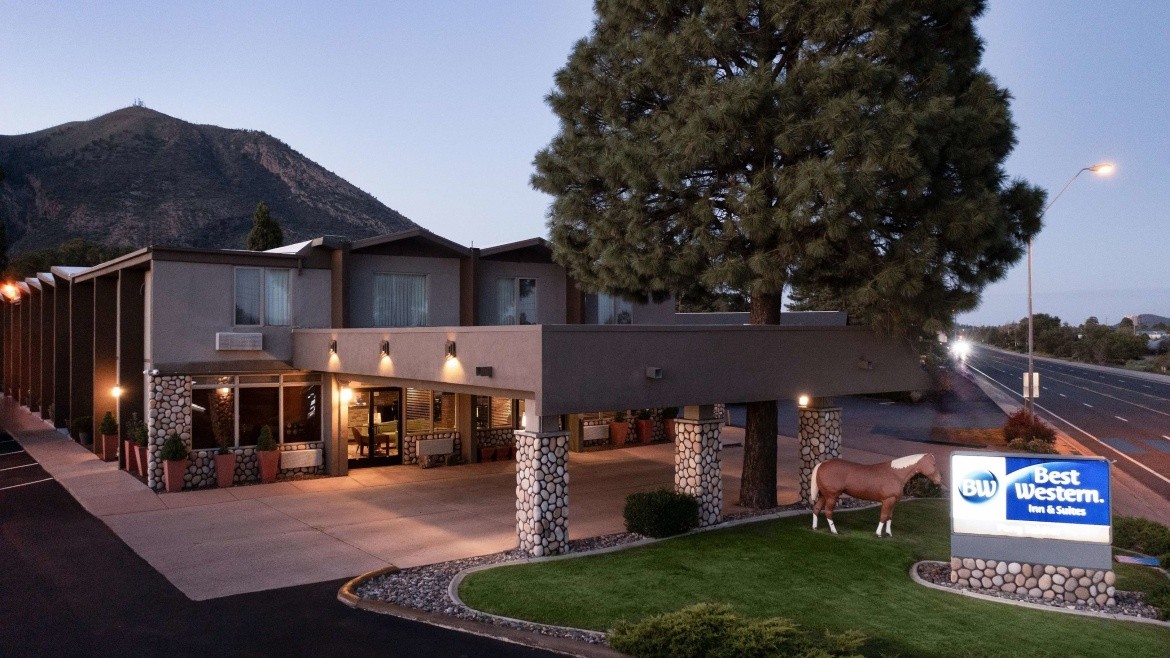 Best Western Pony Soldier Inn & Suites
