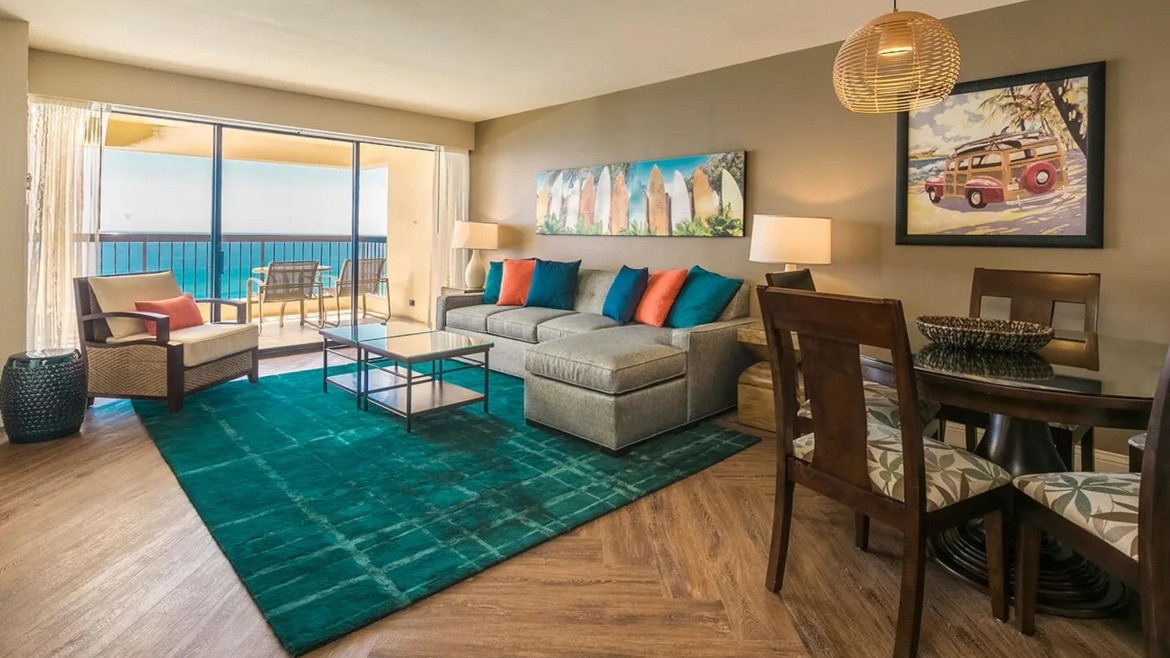 The Residence at Waikiki Beach Tower