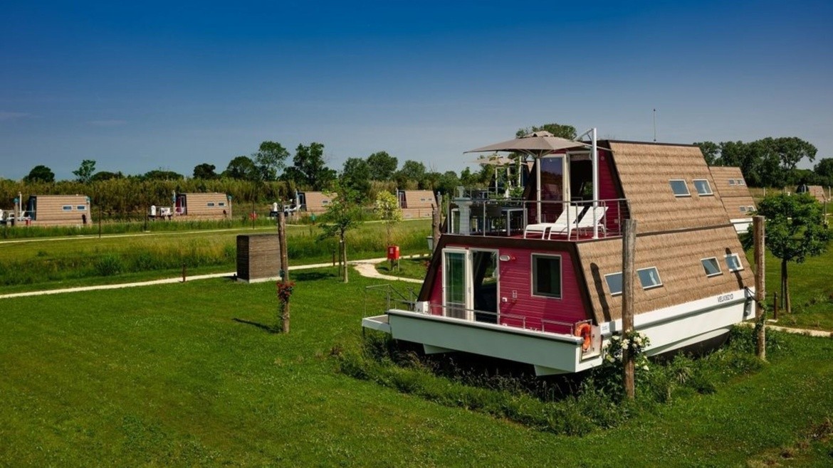 Marina Azzurra Resort