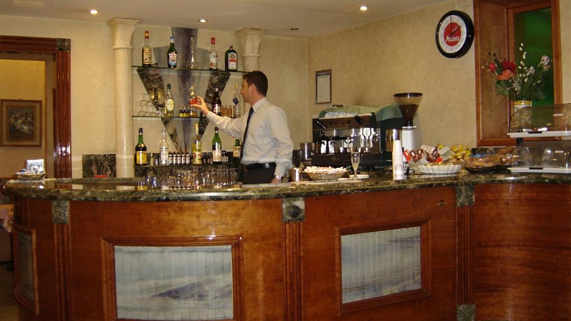 Phi Hotel Ambra (Pescara)