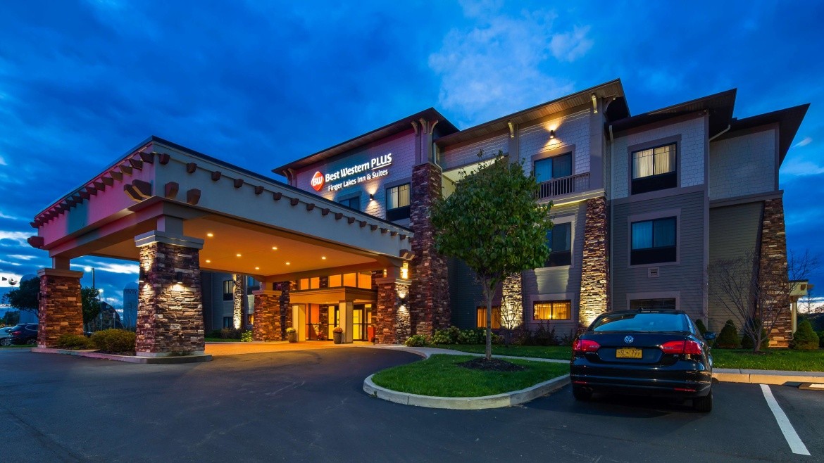 Best Western Plus Finger Lakes Inn & Suites (Cortland)