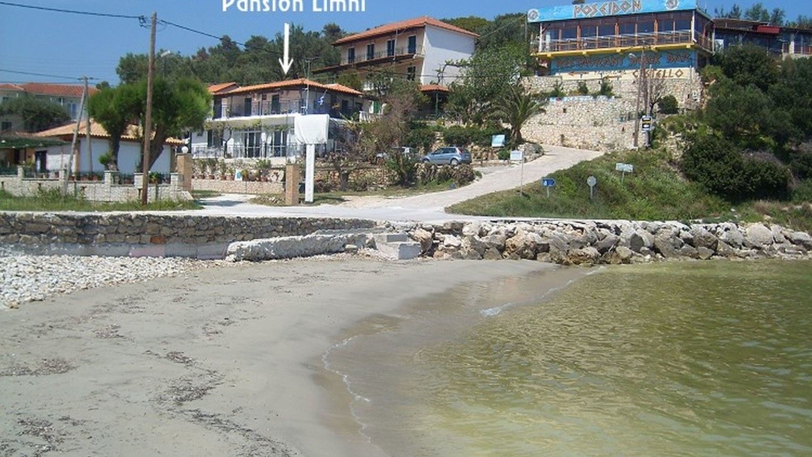 Pansion Limni