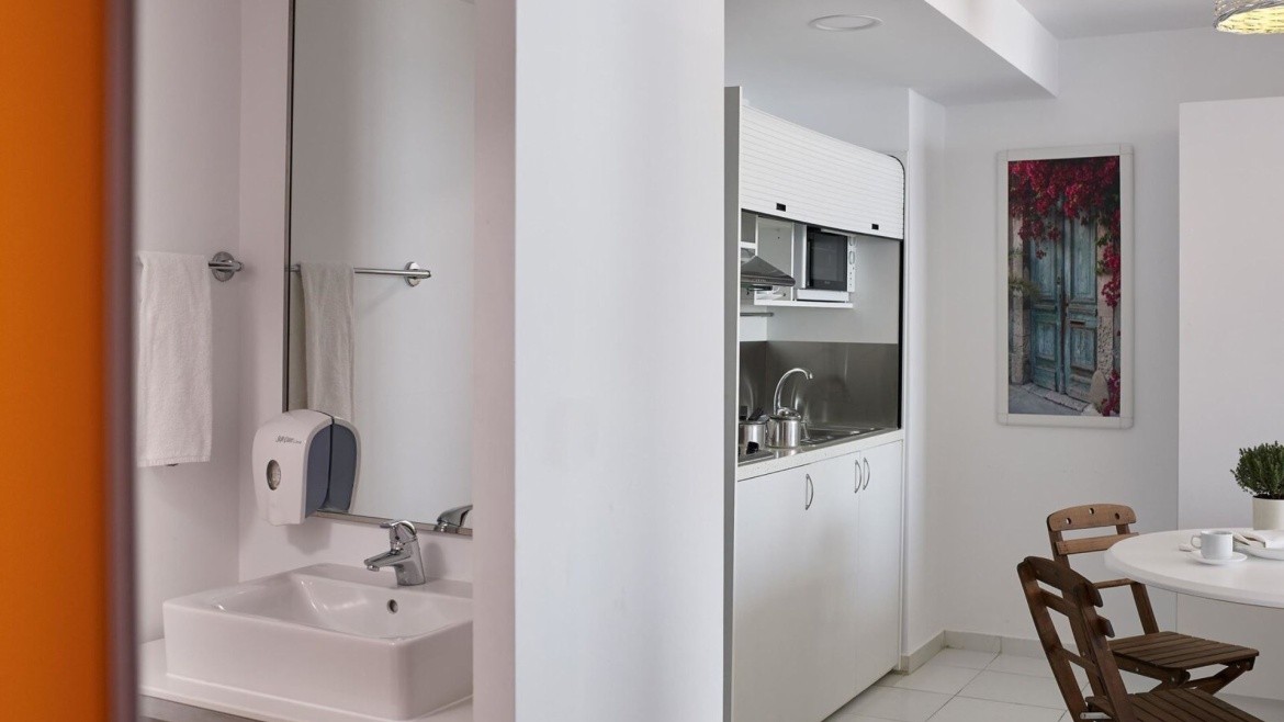 Epsilon Hotel Apartments