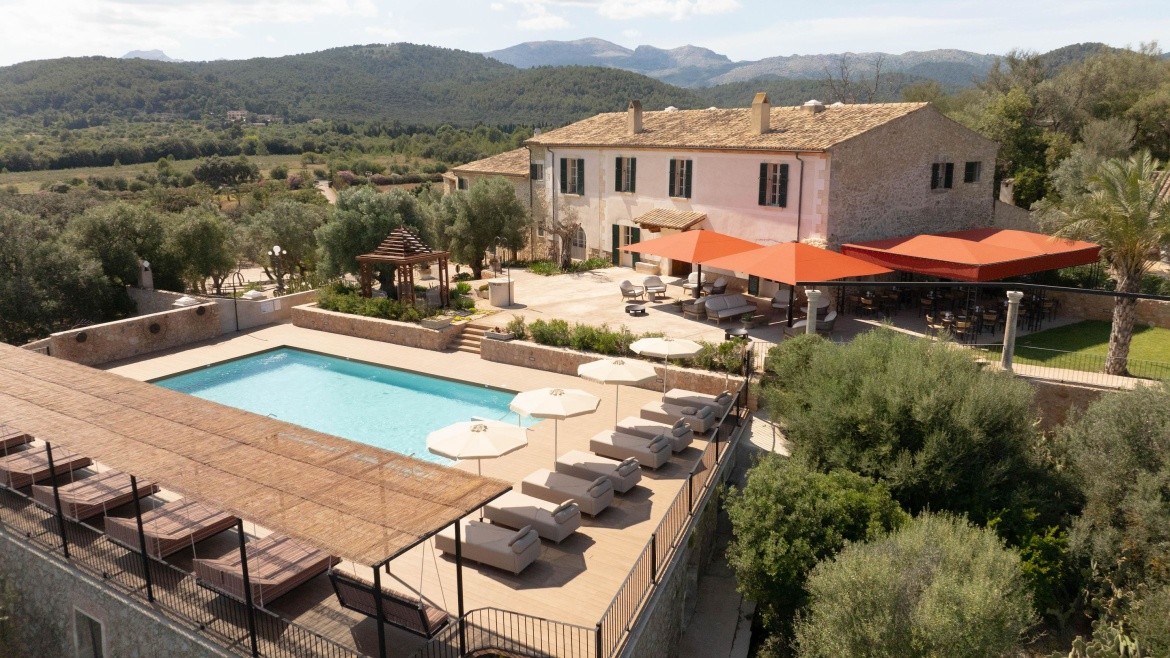 Son Sabater by ZAFIRO (Sa Pobla)