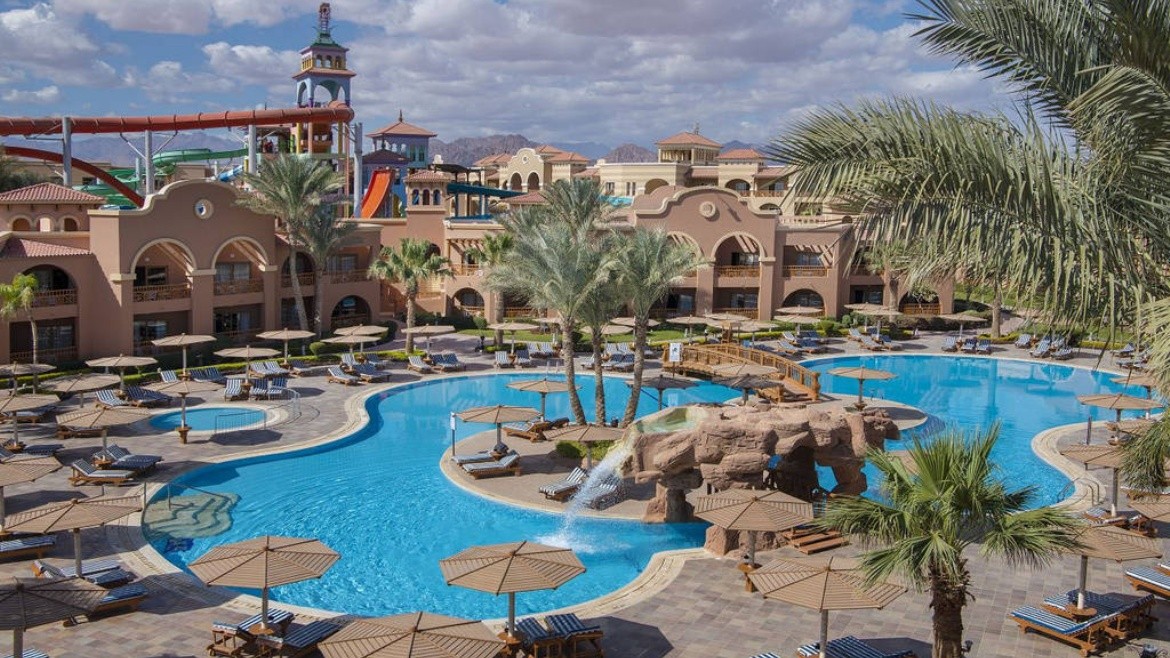 Charmillion Gardens Aqua Park (ex. Sea Gardens Resort)