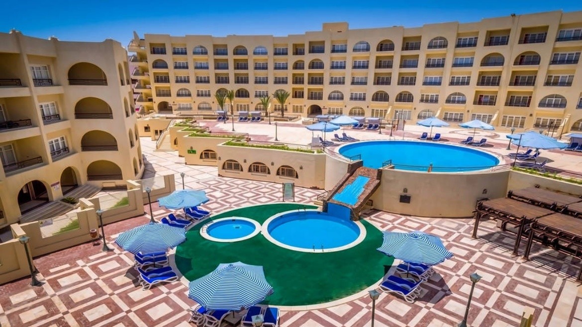 Sunny Days Mirette Family Apartments & Resort