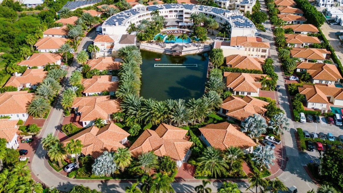 Acoya Suites & Villas