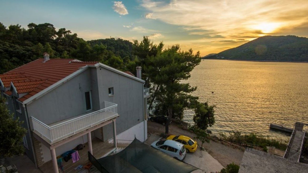 Apartmány Korijandar
