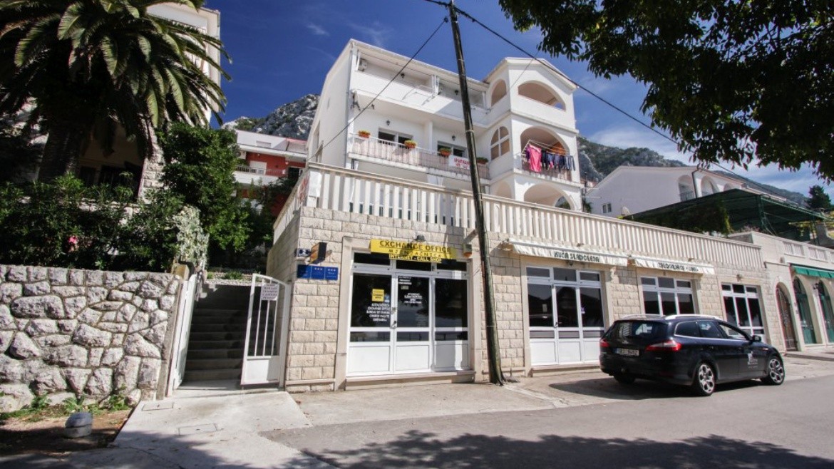 Apartments Goran