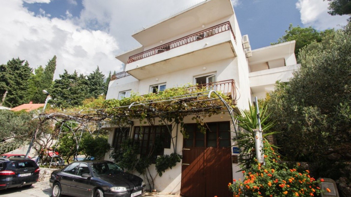 Apartmány Mirje