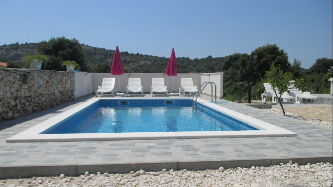 Apartmány Sinesa