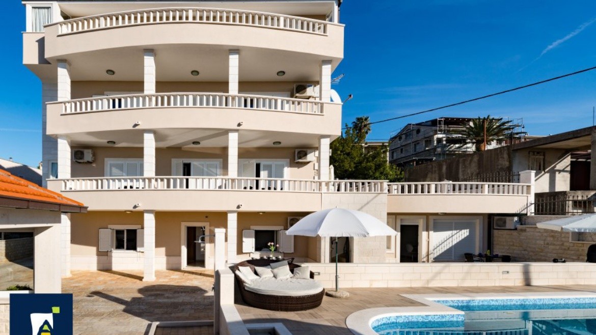 Vila Lavantara