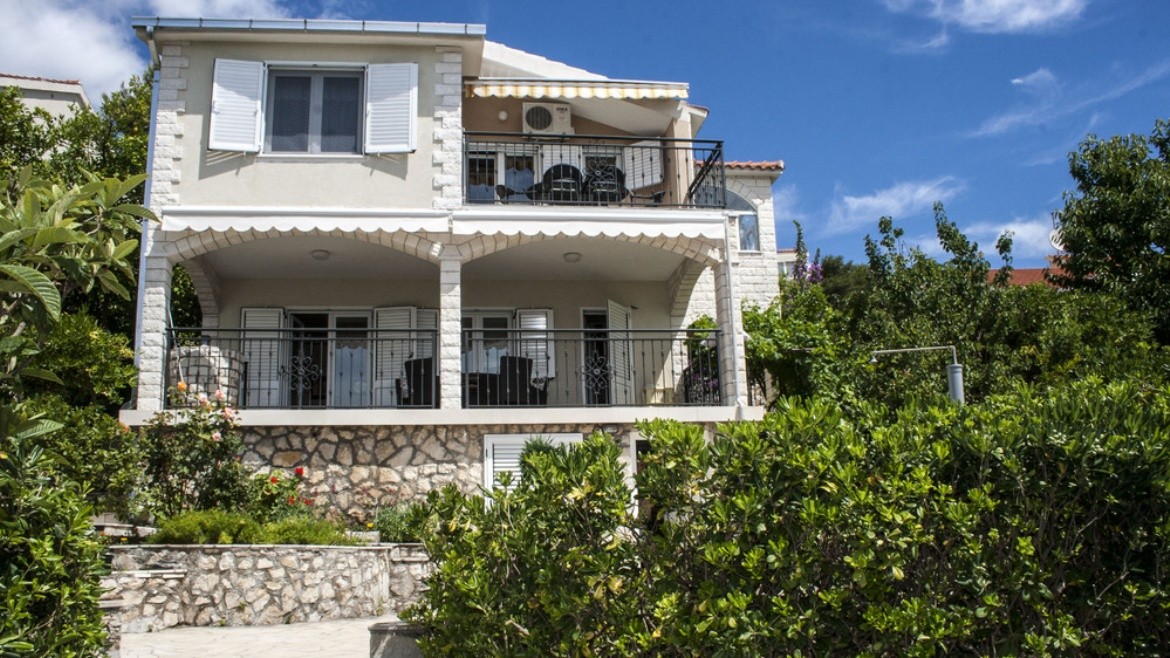 Vila Karmela