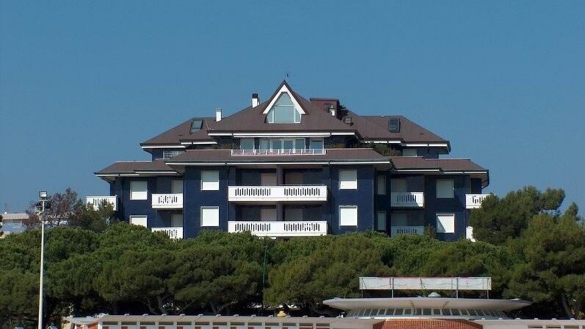 Residence Blue