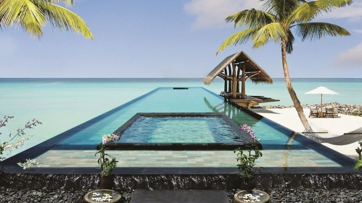 One & Only Reethi Rah