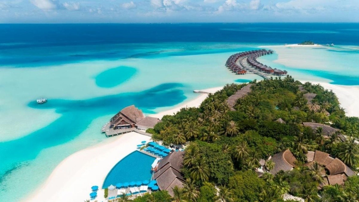 Anantara Dhigu Resort & Spa