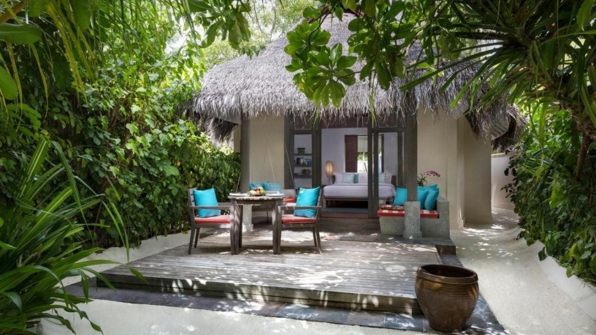 Anantara Dhigu Resort & Spa