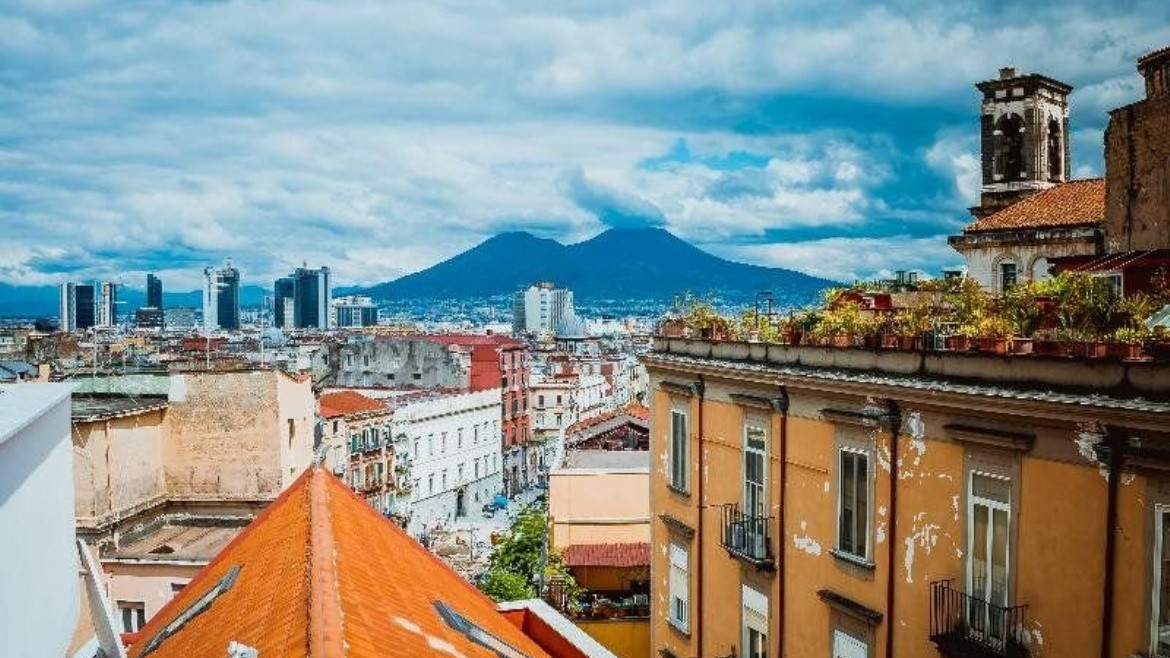 Palazzo Settembrini 49