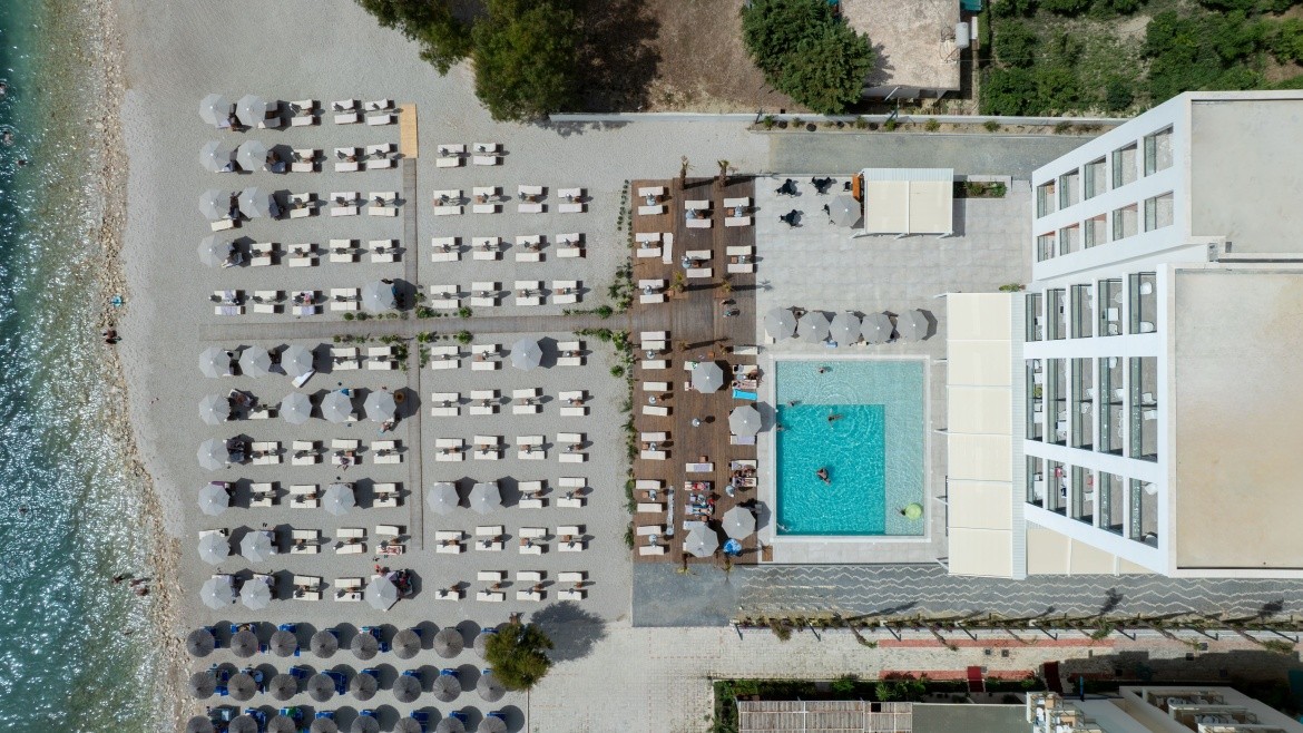 Morina Beach