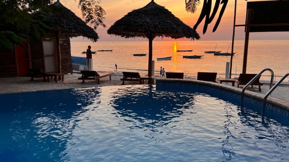 Double A Nungwi Beach Hotel