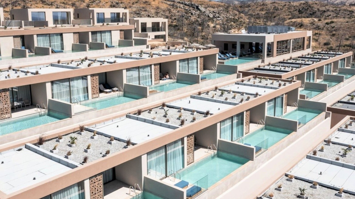 Este Elegant Suites & Villas