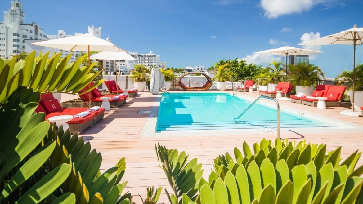 Uma House by Yurbban South Beach