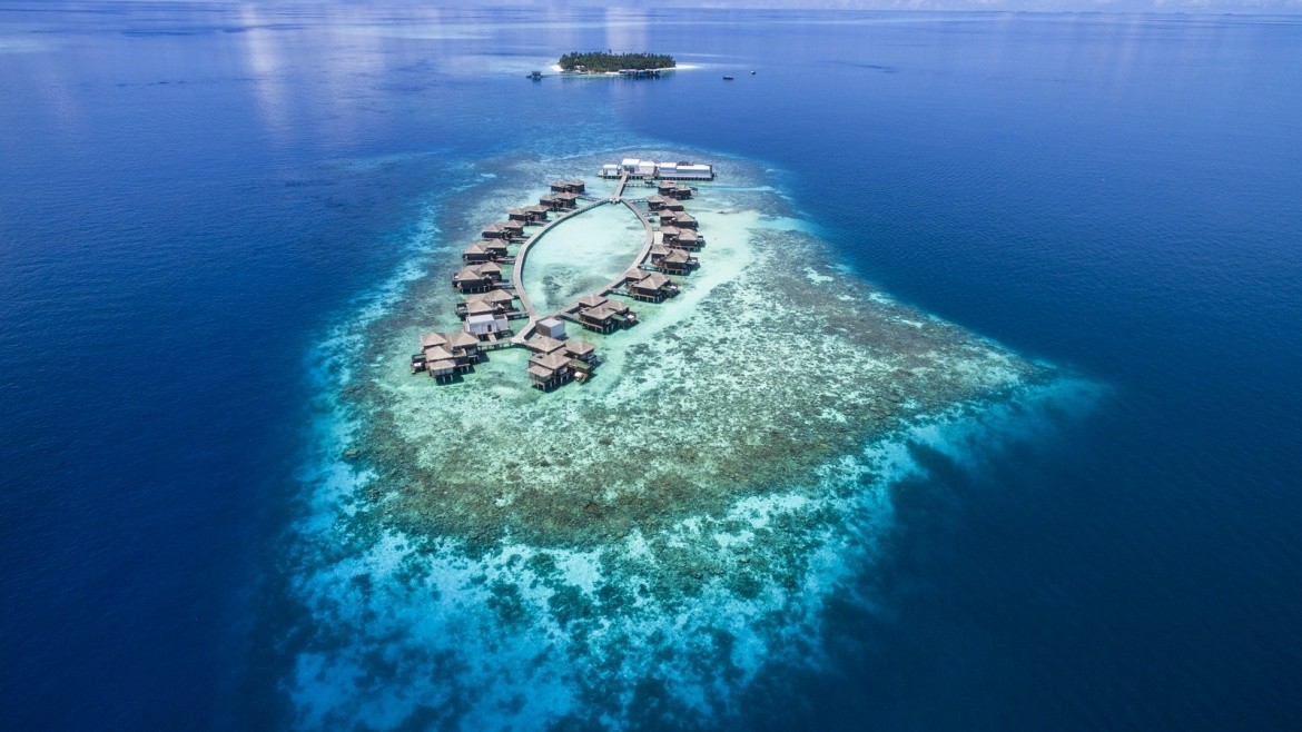 The Halcyon Private Isles Maldives (ex. Raffles Maldives Meradhoo Resort)